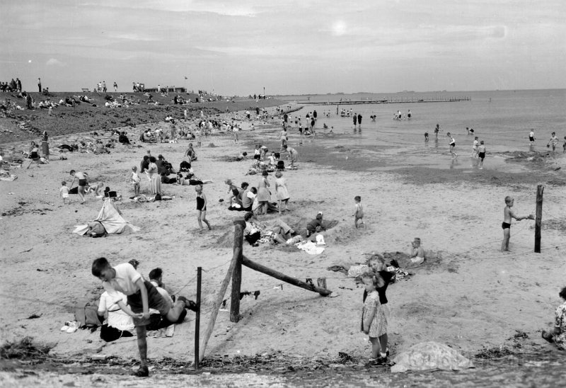 Strand 2.jpg